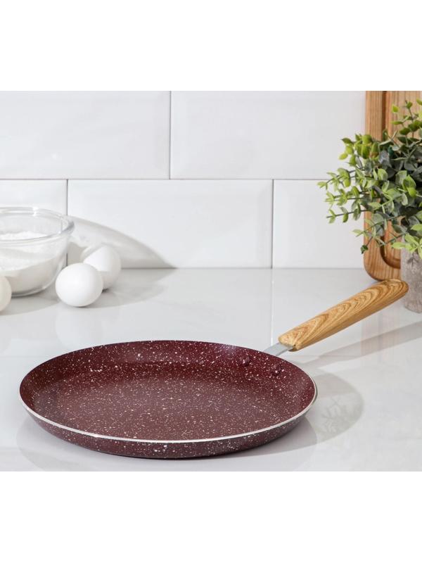 Сковорода блинная Доляна Natural, d=24 см, ручка soft-touch, антипригарное покрытие, индукция, цвет коричневый