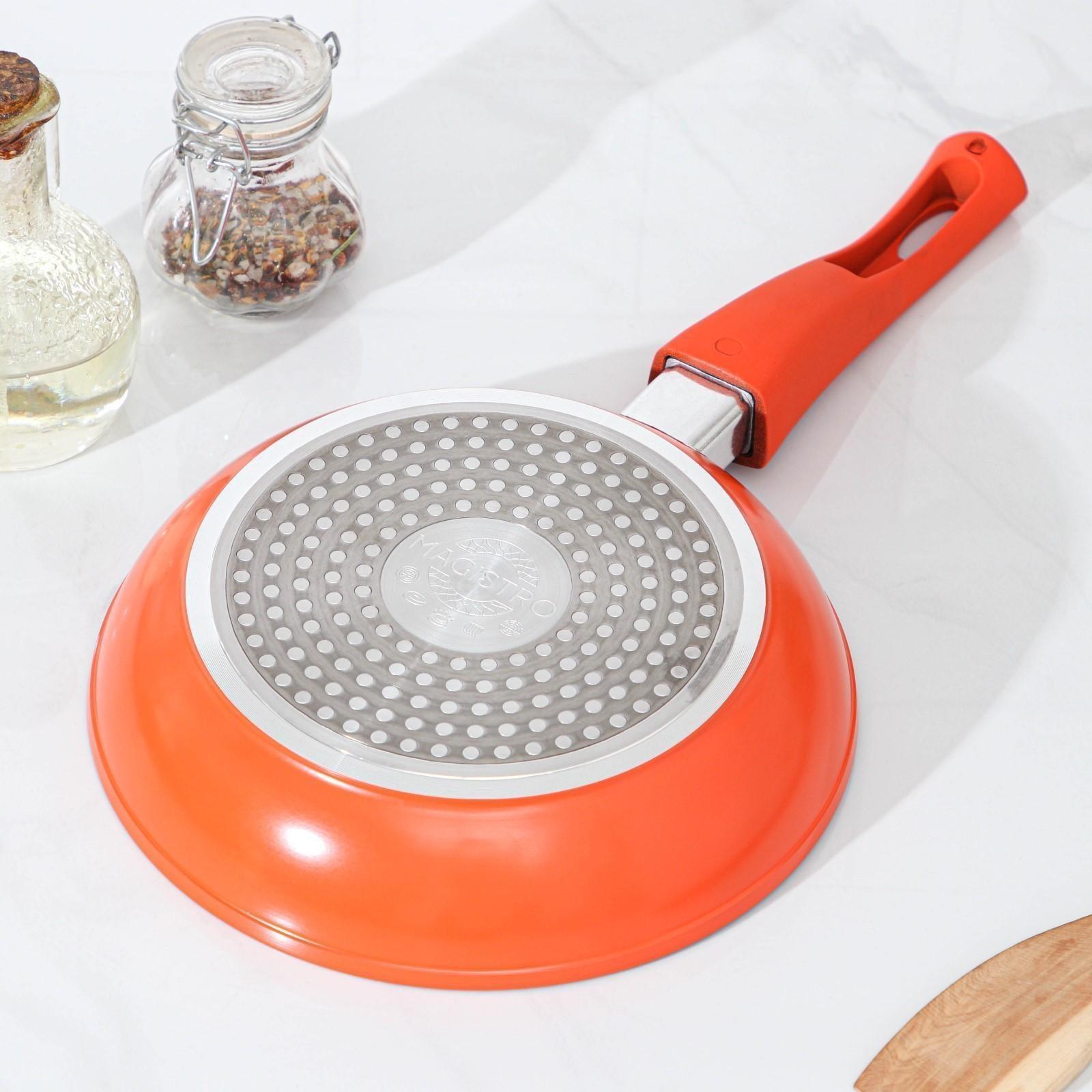 Сковорода кованая Magistro Terra, d=20 см, съёмная ручка, индукция, антипригарное покрытие, цвет оранжевый