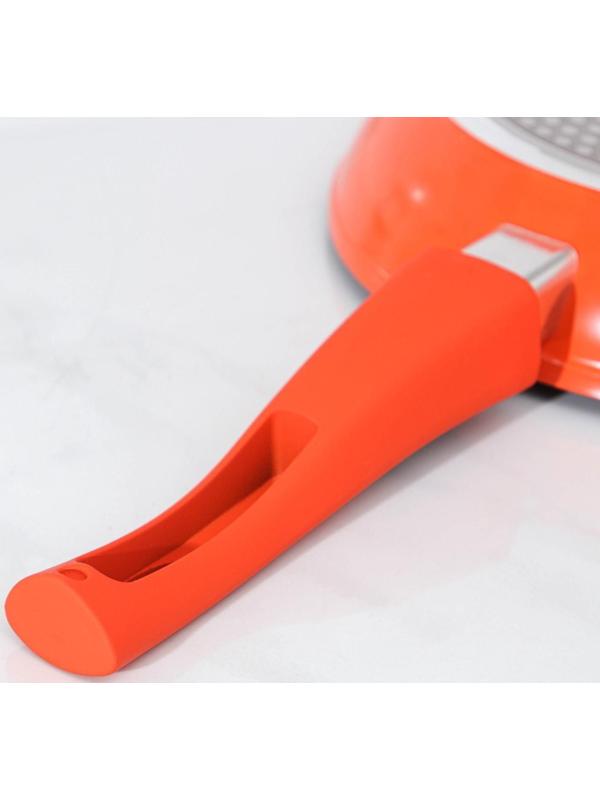 Сковорода кованая Magistro Terra, d=24 см, съёмная ручка, индукция, антипригарное покрытие, цвет оранжевый