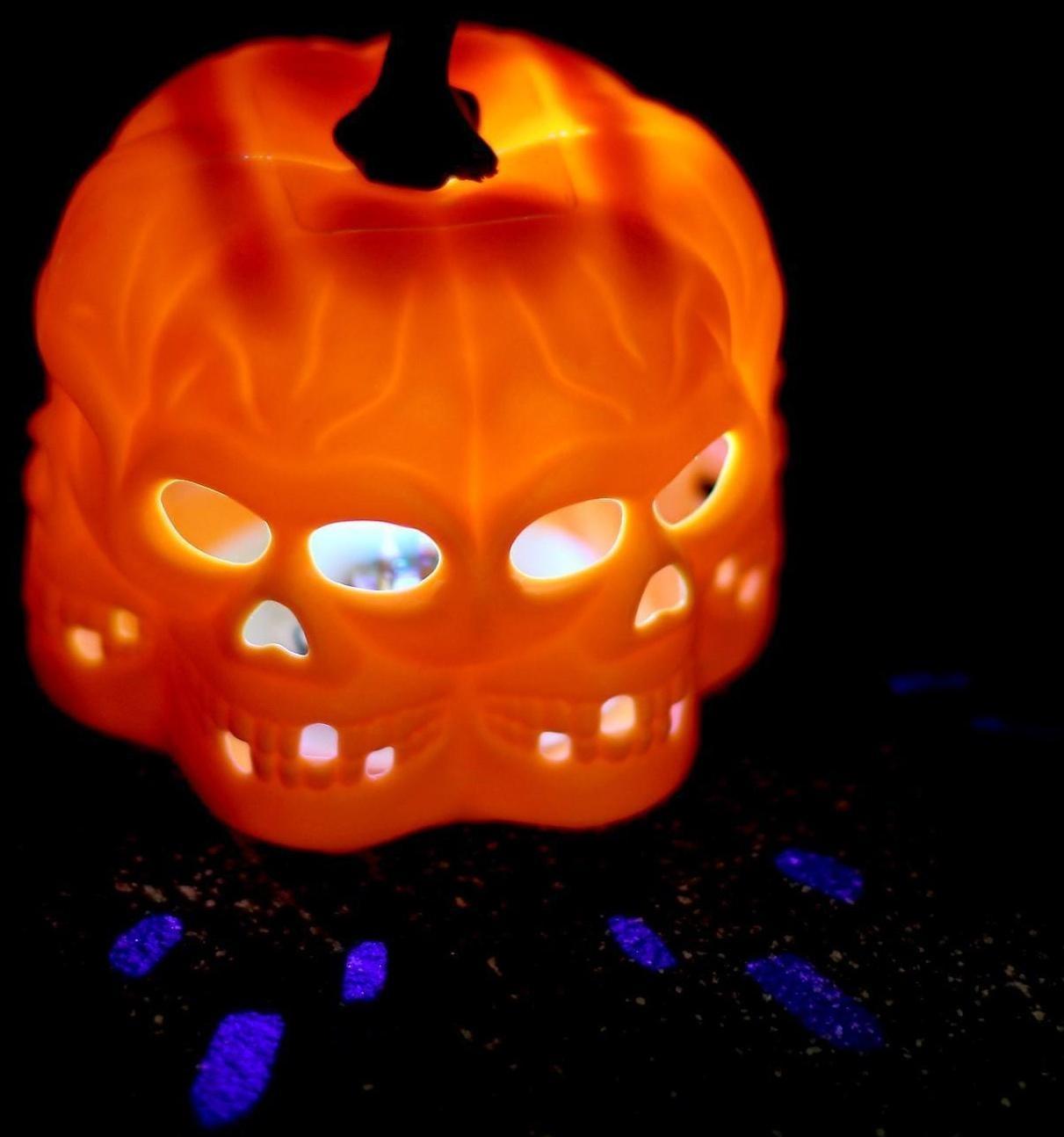 Свеча «Черепа», светодиодная, виды МИКС