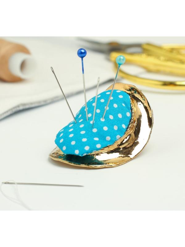 Игольница «Котёнок и шляпа», под зoлoто