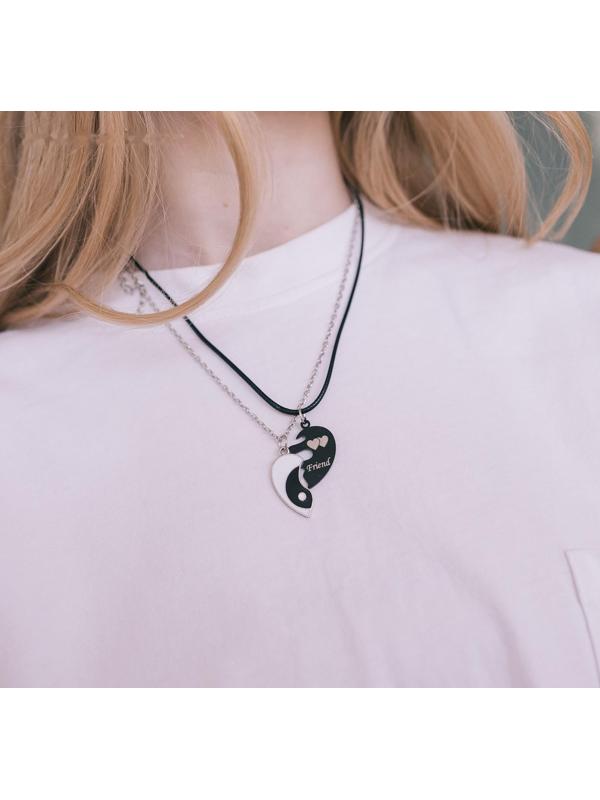 Кулоны на шнурке 