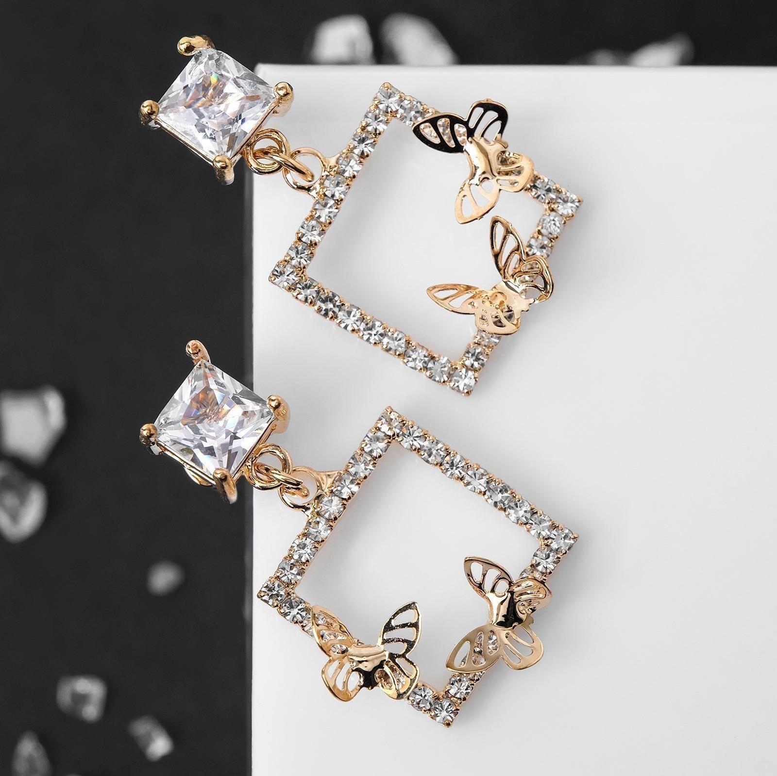 Серьги со стразами 