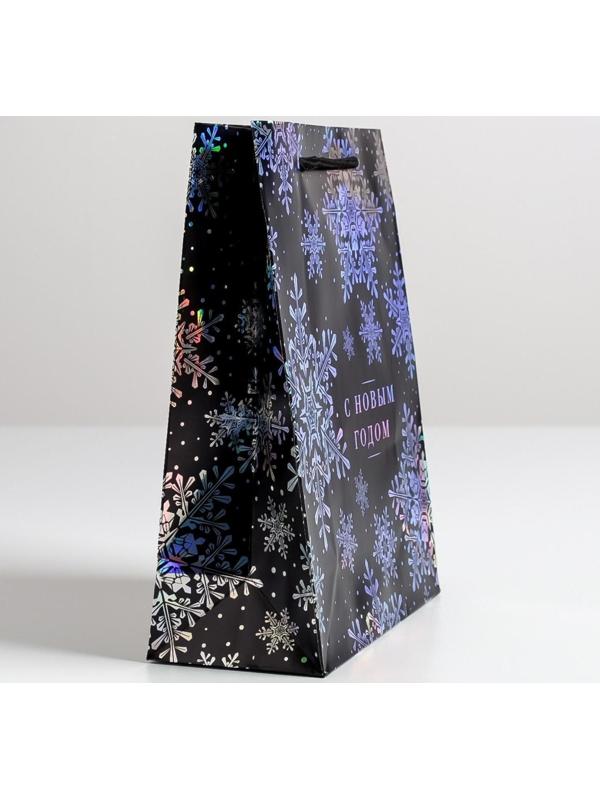 Пакет голография вертикальный «С Новым годом», MS 23 × 18 × 10 см