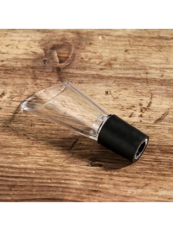 Штопор-бутылка и пробка на подложке 