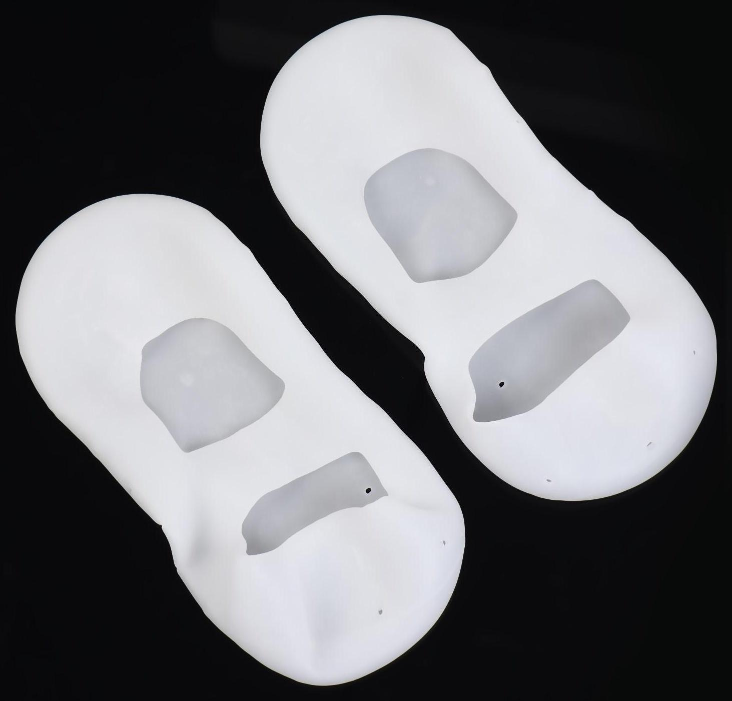 Носочки для педикюра, силиконовые, 18 × 9 см, размер L, цвет белый