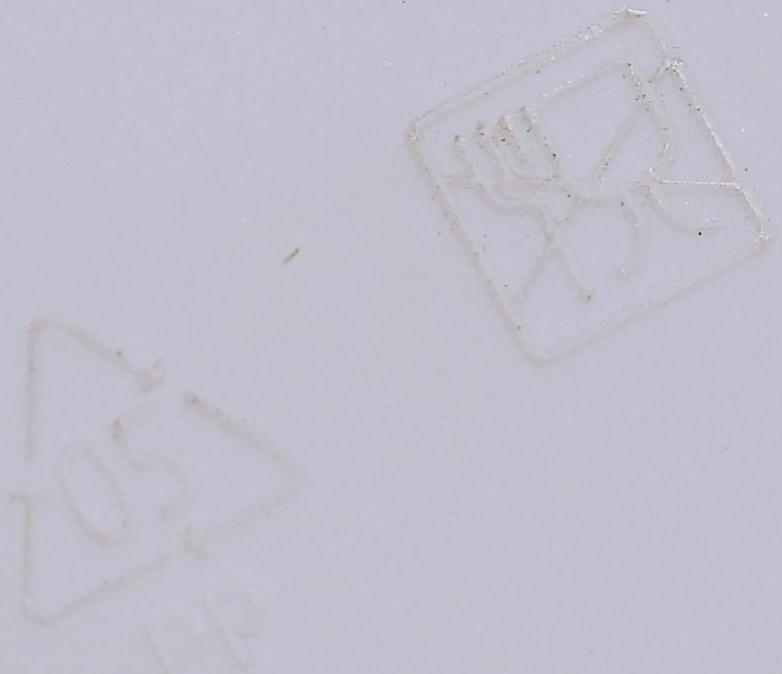 Корзина бельевая с крышкой «Пирула», 55 л, 42×34×54 см, цвет белый