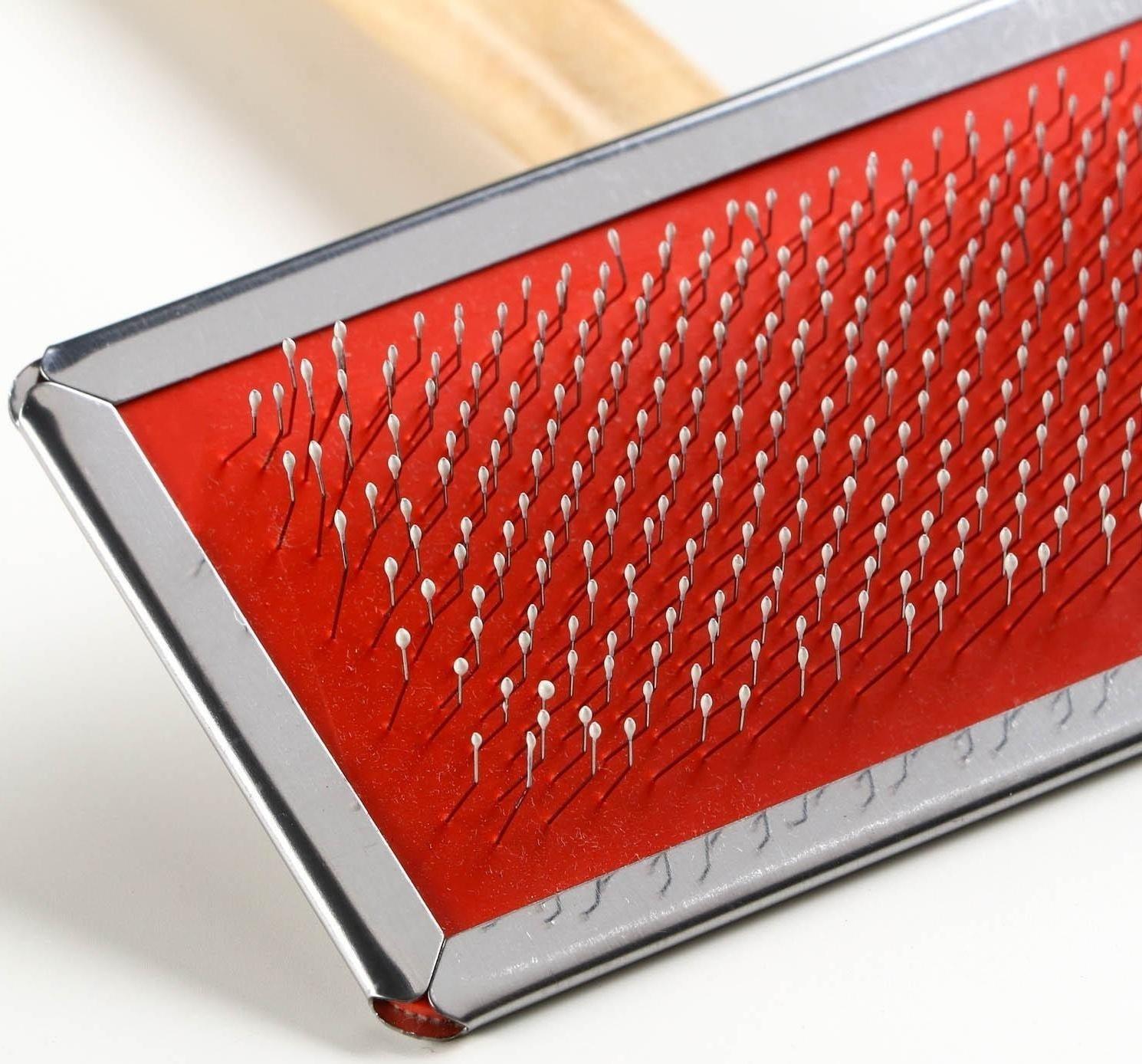 Пуходерка Wood большая с каплями, 12 х 13 см, деревянная ручка