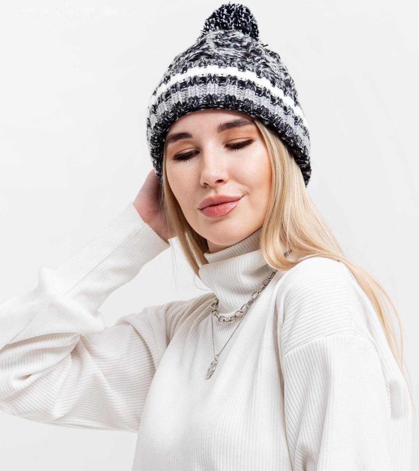 Шапка женская MINAKU с помпоном и подворотом, размер 54-56, цвет черный