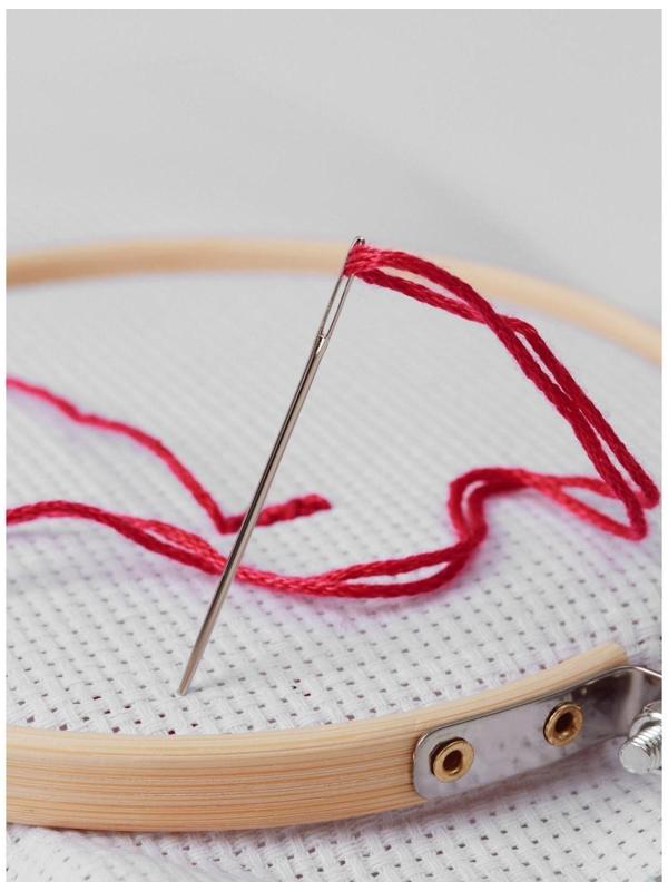 Набор ниток мулине, 8 ± 1 м, 7 шт, цвет розовый спектр