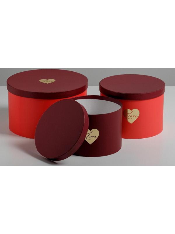 Набор шляпных коробок для цветов 3 в 1 «Красный», 18 × 13 см - 25 × 15 см