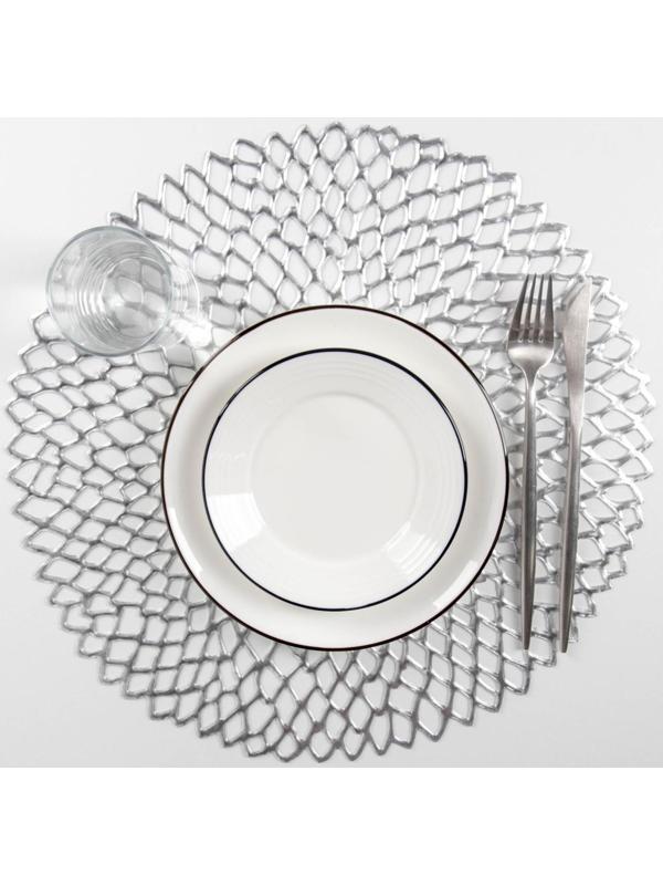 Набор салфеток сервировочных на стол Доляна «Лея», d=38 см, 4 шт, цвет серебряный