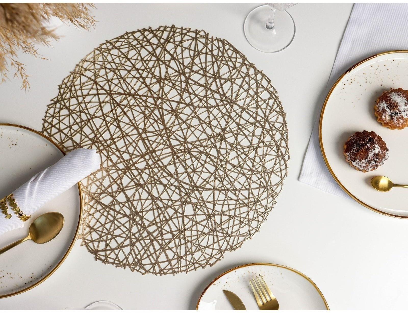 Набор салфеток сервировочных на стол Доляна «Паутинка», d=38 см, 4 шт, цвет золотой
