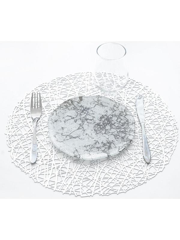 Набор салфеток сервировочных на стол Доляна «Паутинка», d=38 см, 4 шт, цвет серебряный