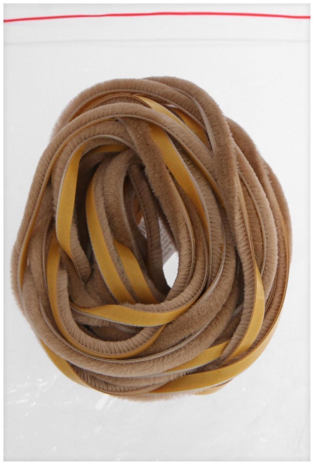 Шлегель для шкафа купе 7*6 мм, цвет бежевый (12 м) Ш5Р12