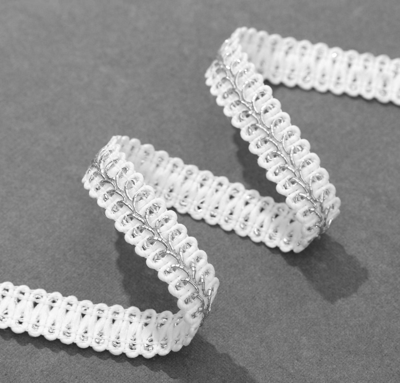 Тесьма декоративная «Шанель», 12 мм, 10 ± 1 м, цвет серебряный