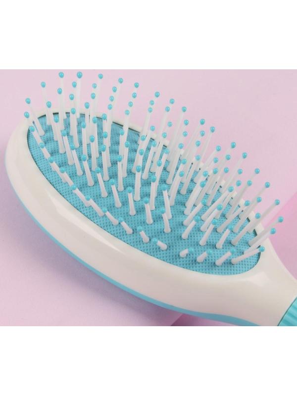 Набор расчёсок, 3 предмета, в футляре, цвет МИКС