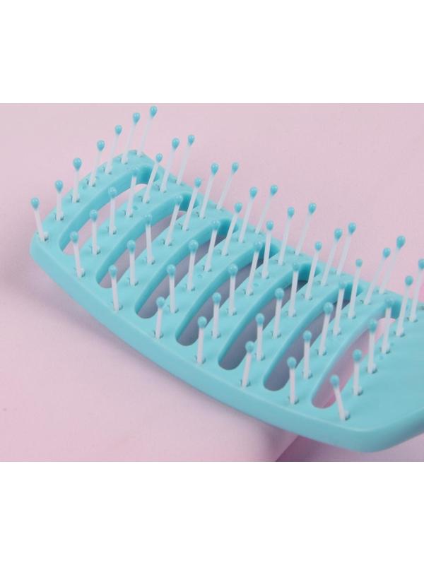 Набор расчёсок, 3 предмета, в футляре, цвет МИКС