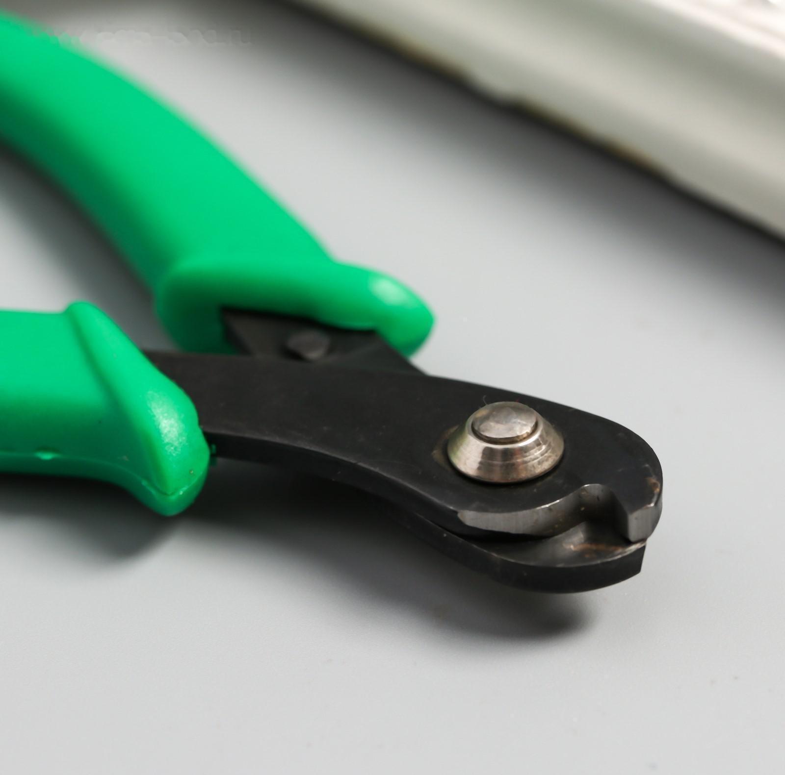 Кусачки для проволоки с памятью 