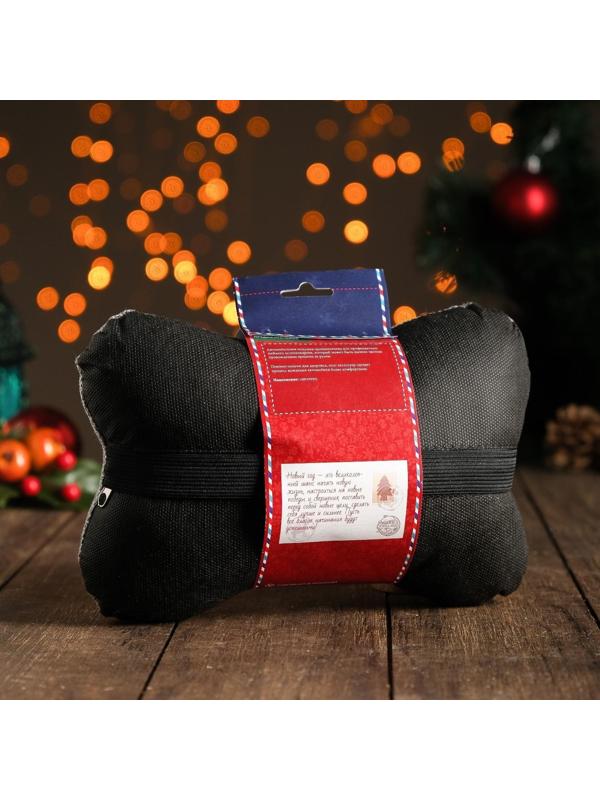 Подушка автомобильная подарочная 