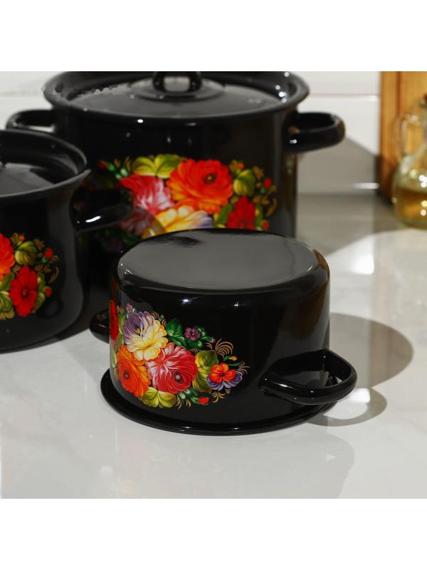 Набор кастрюль «Жостово», 3 предмета: 1,5 л, 2,9 л, 4,5 л, эмалированные крышки, индукция, цвет чёрный