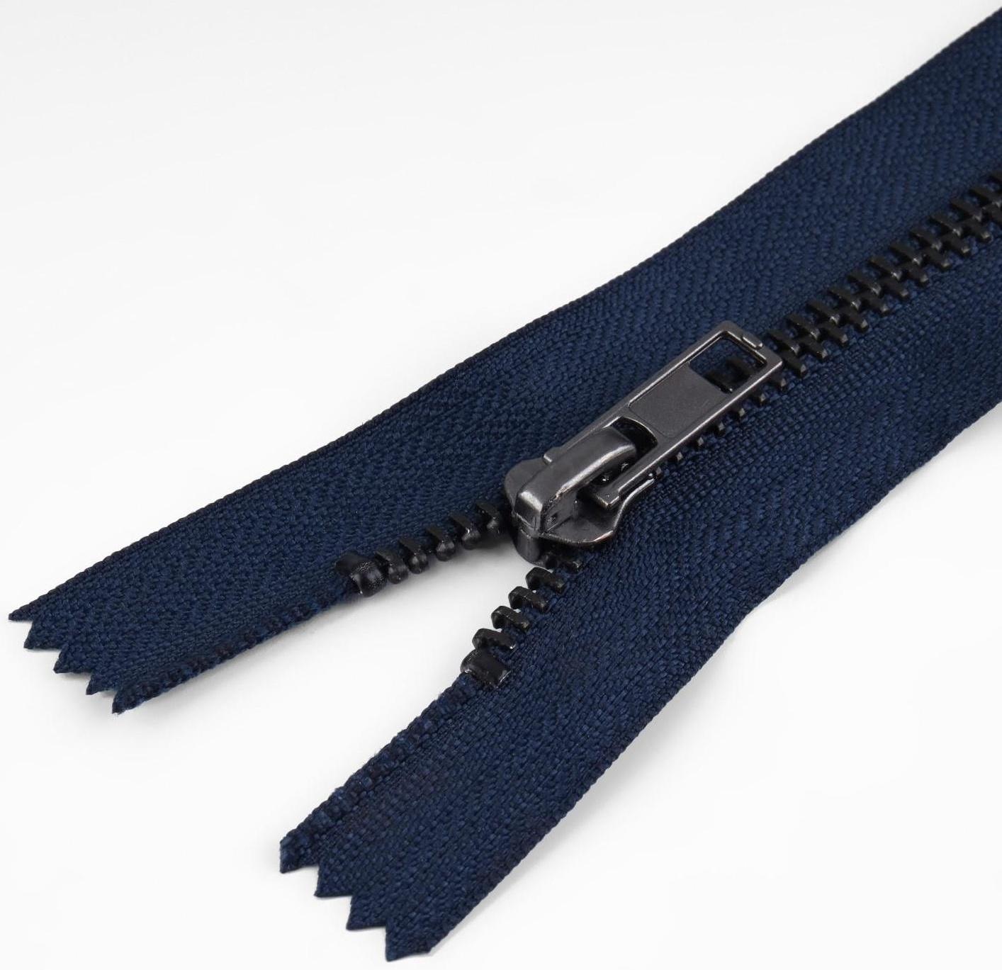 Молния джинсовая, №5, неразъёмная, замок автомат, 18 см, цвет тёмно-синий/чёрный никель