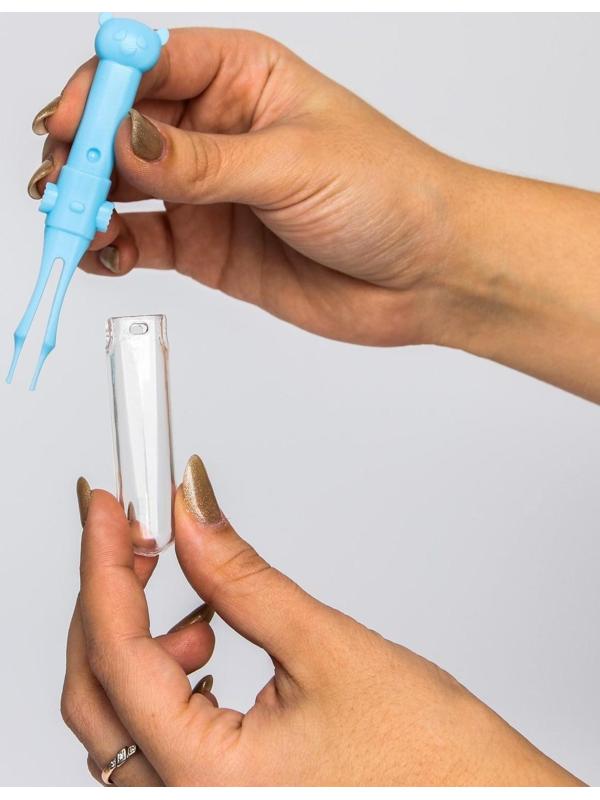 Пинцет для чистки носа, детский, с колпачком, цвет МИКС