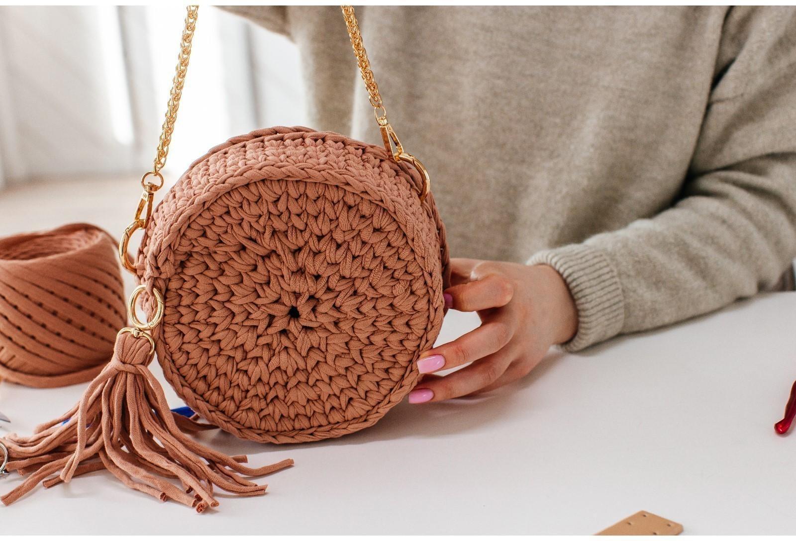 Кольцо-карабин, 43 × 27 мм, толщина - 4,5 мм, с креплением 19,5 × 3 мм, 5 шт, цвет золотой