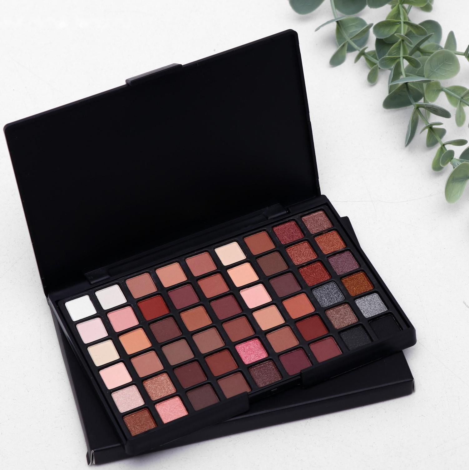 Палетка теней для век, 54 цвета