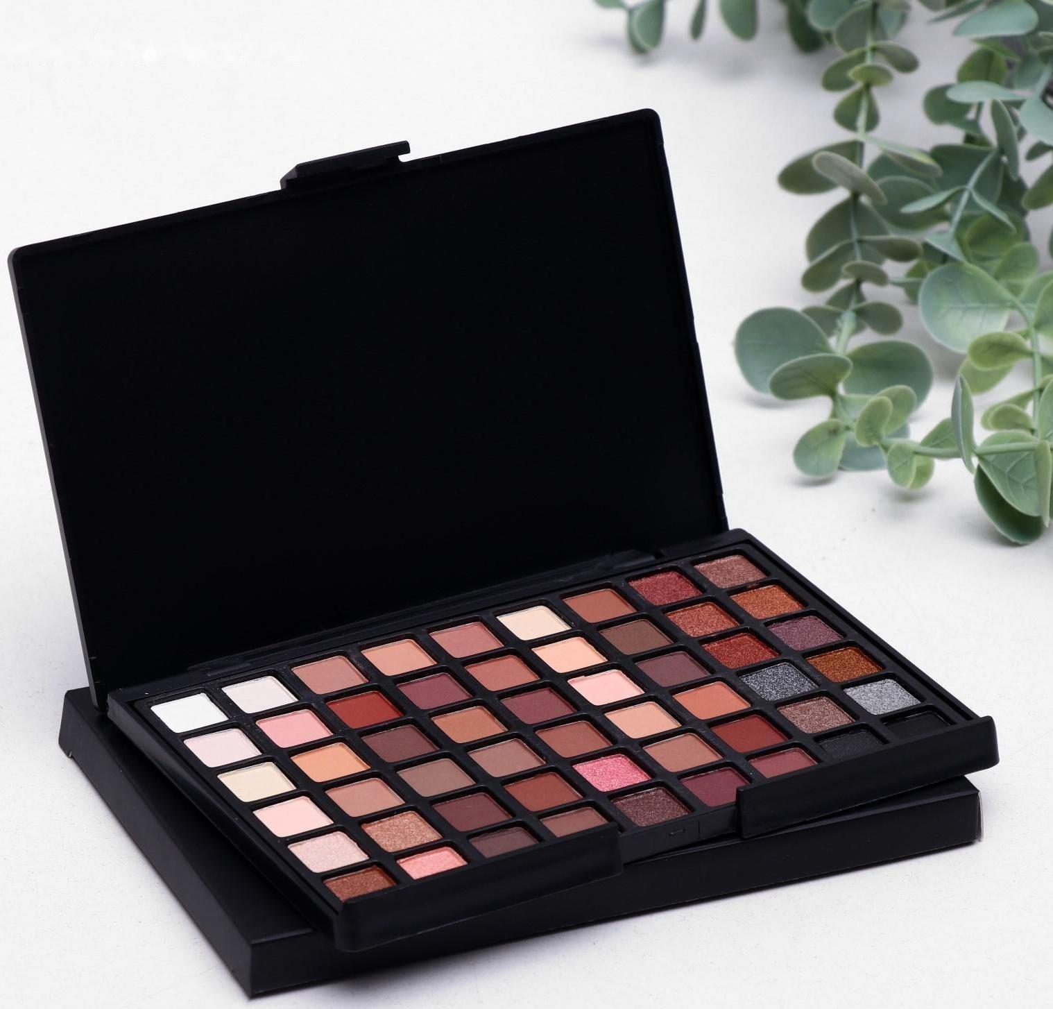 Палетка теней для век, 54 цвета