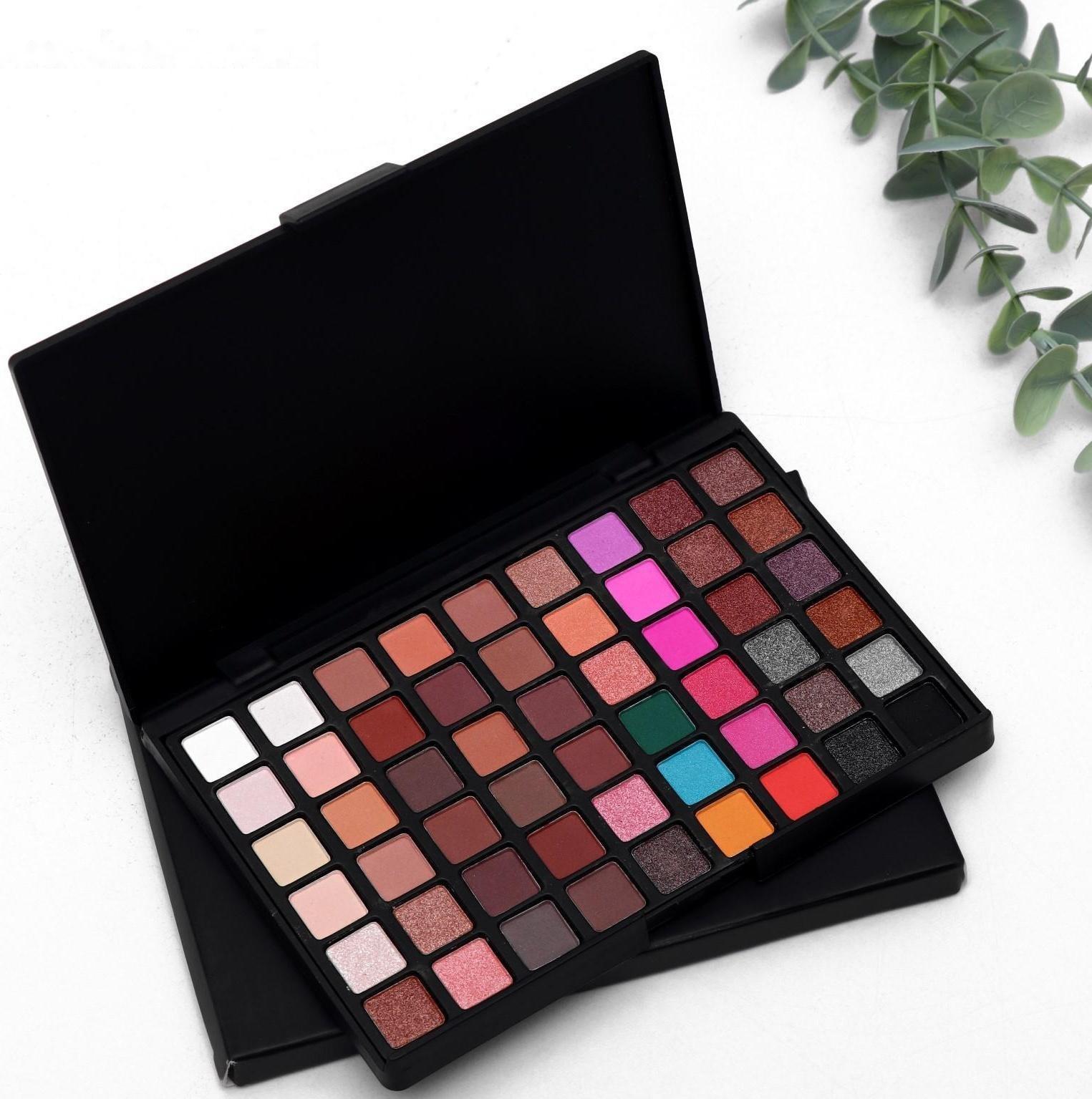 Палетка теней для век, 54 цвета