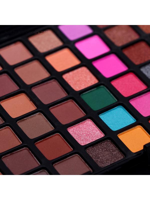 Палетка теней для век, 54 цвета