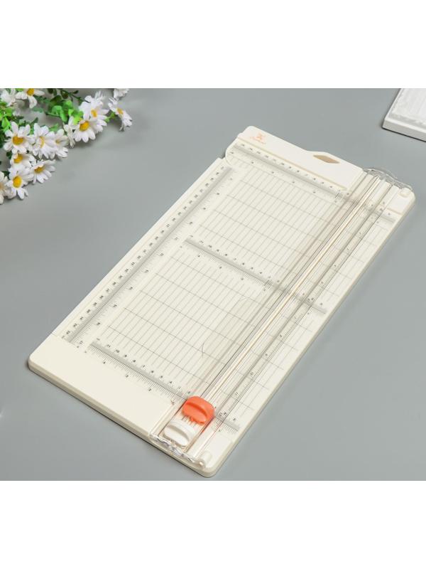 Резак для бумаги 