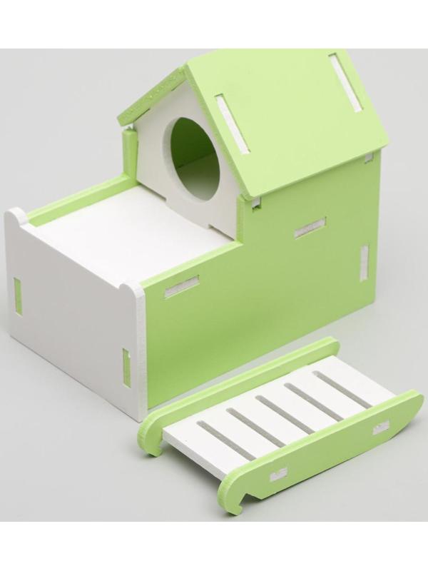 Домик для грызунов двухэтажный с лесенкой, 15 х 9,5 х 13,5 см, микс цветов