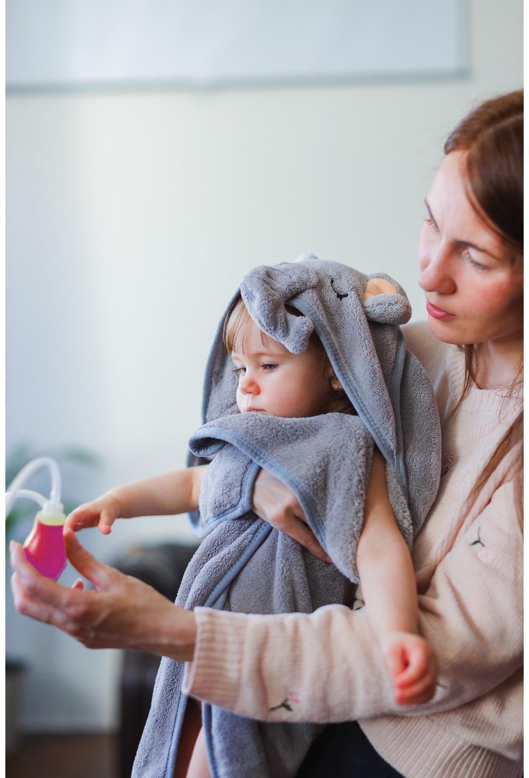 Детский назальный аспиратор с 2-мя сменными насадками, в контейнере, цвет розовый