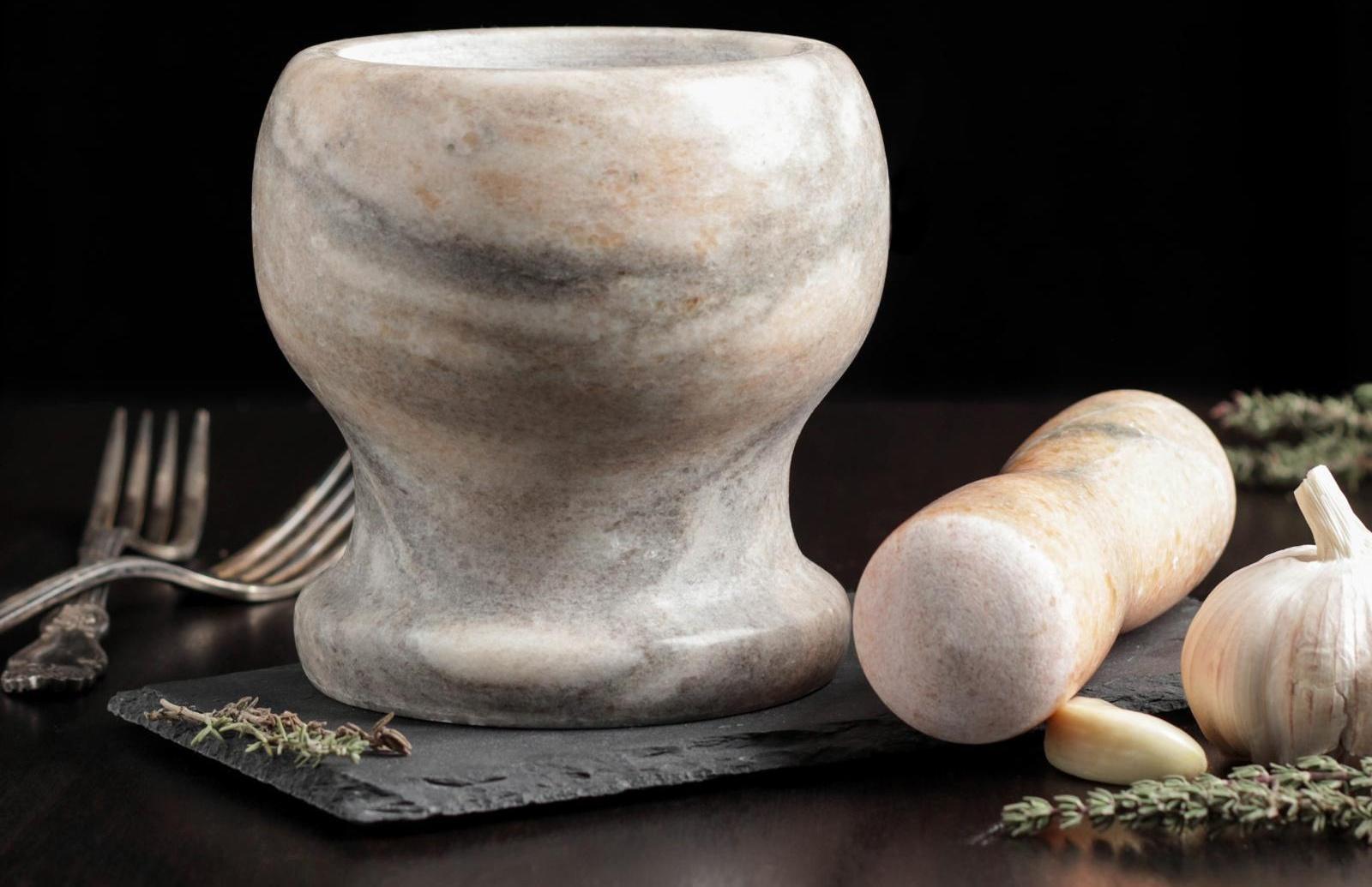 Ступка с толкушкой «Мрамор», из натурального камня, цвет коричневый