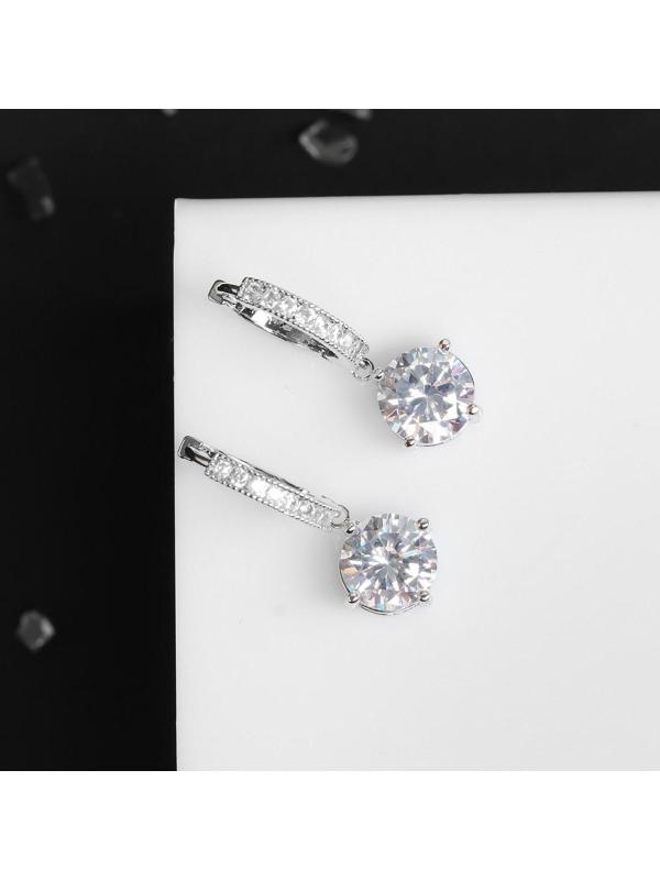 Серьги со стразами 