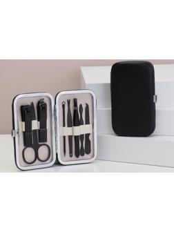 Набор маникюрный «Black», 8 предметов, в футляре, цвет чёрный