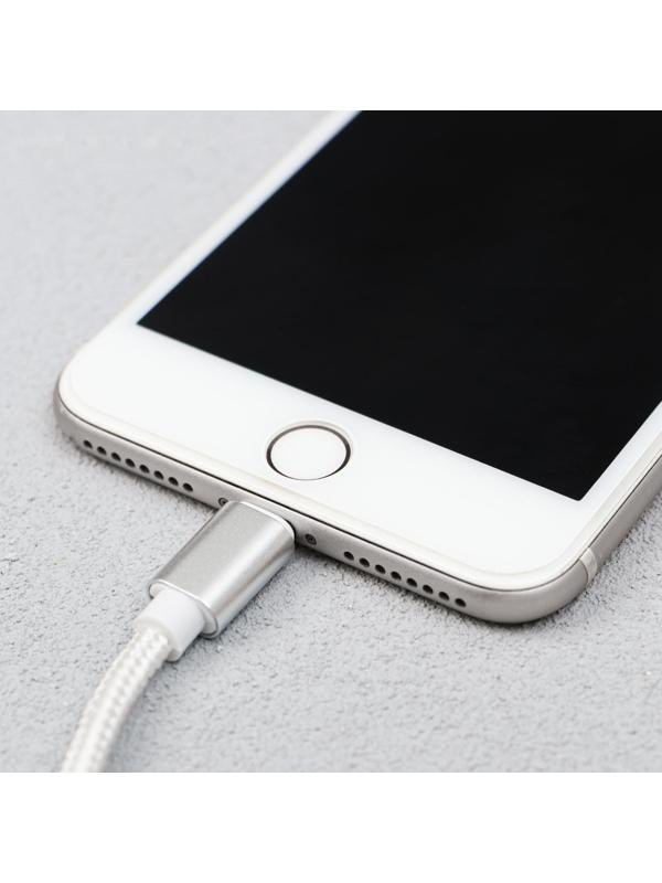 Набор аксессуаров для автомобиля «Best Driver» 3 в 1 (магнитный держатель, USB-адаптер, кабель для зарядки)