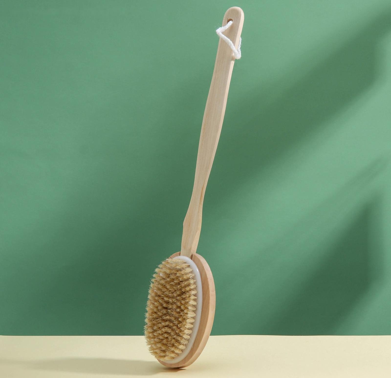 Щётка массажная для тела Доляна, с ручкой и массажёром, натуральная щетина