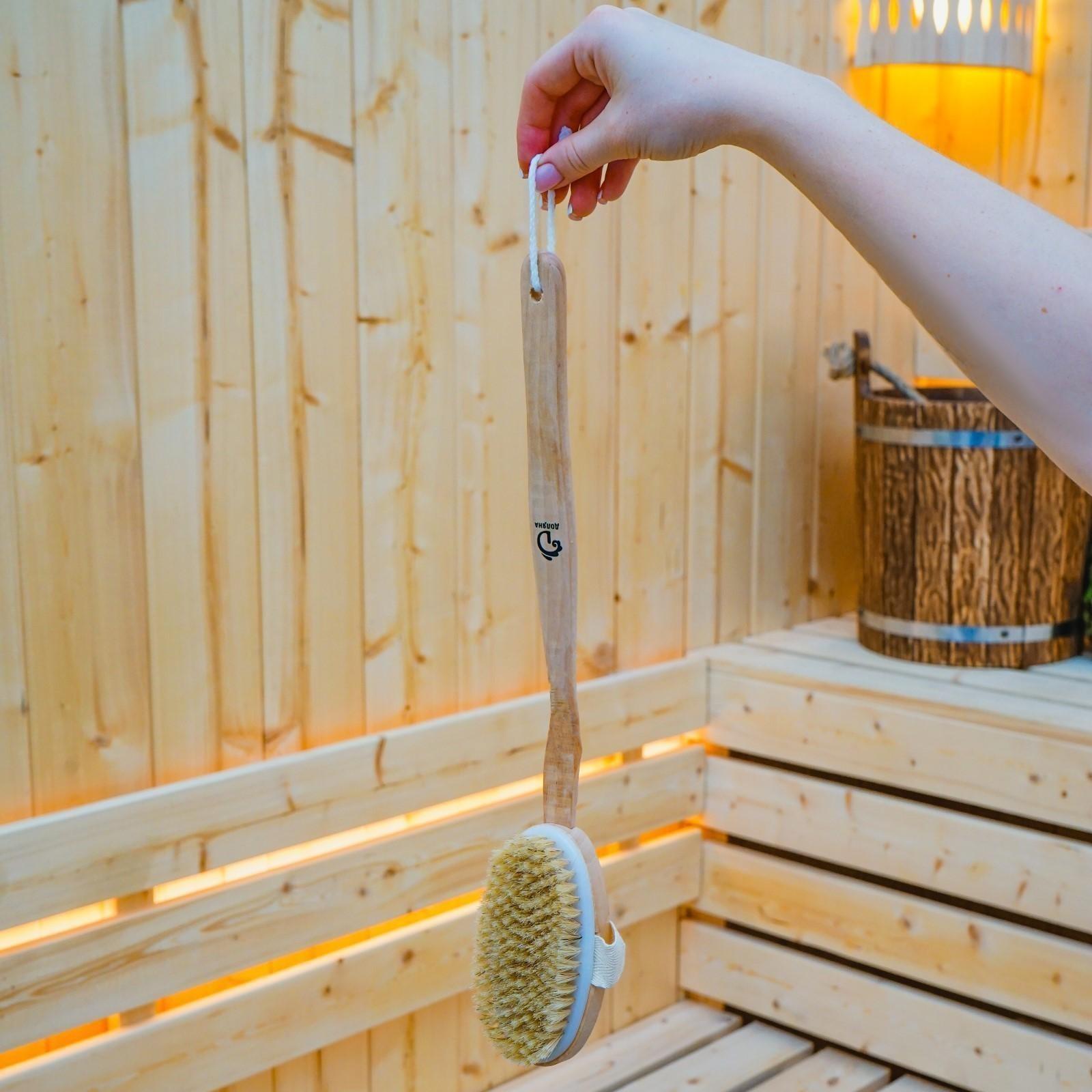 Щётка массажная для тела Доляна, с ручкой, натуральная щетина