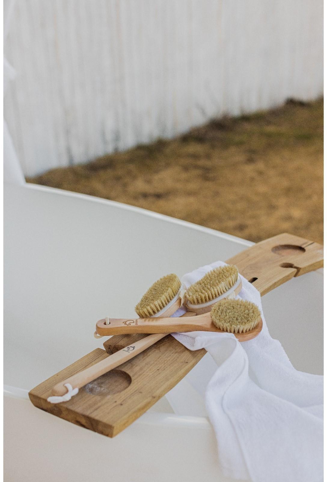 Щётка массажная для тела Доляна, с ручкой, натуральная щетина