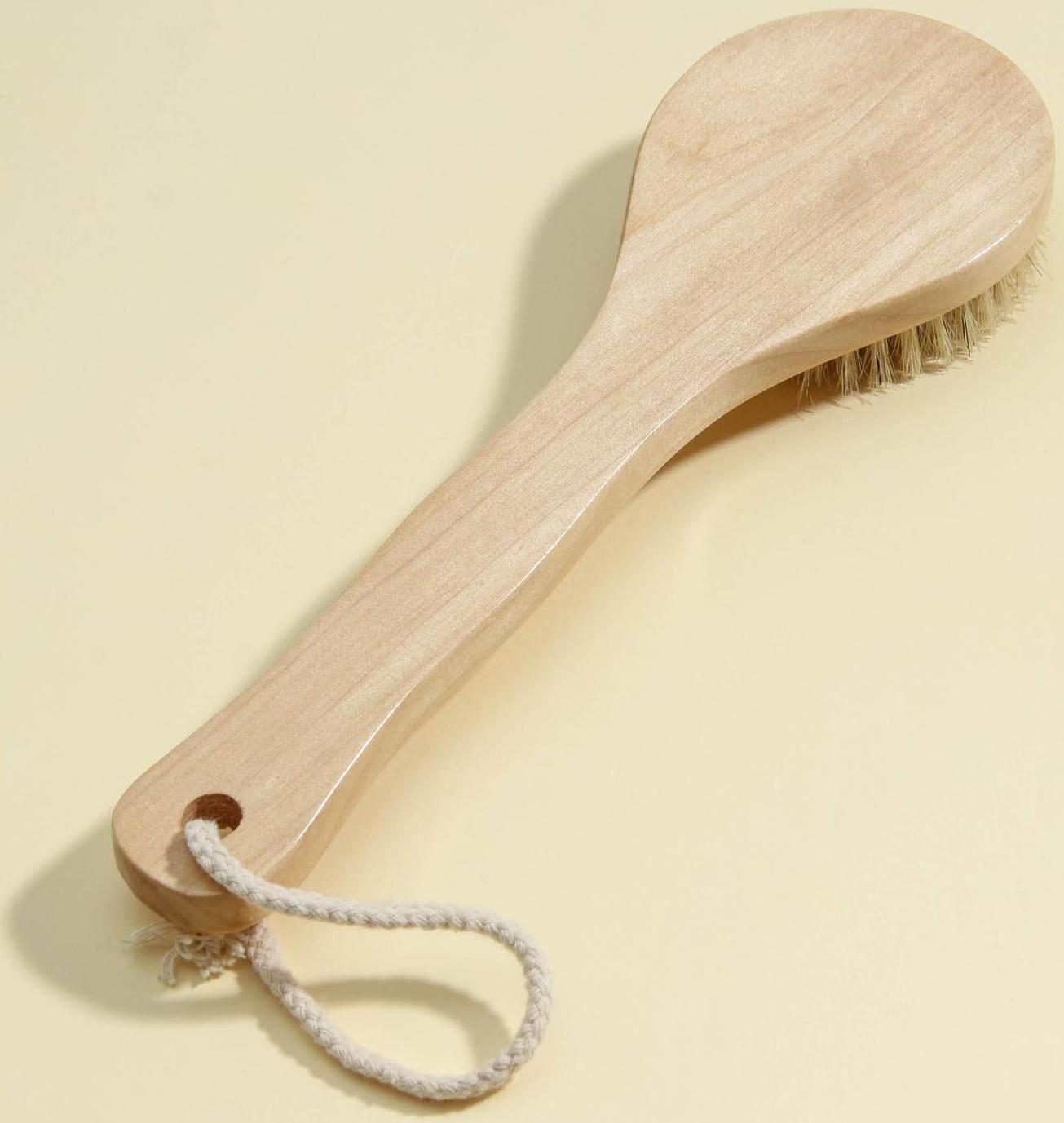 Щётка массажная для тела Доляна, с ручкой, натуральная щетина