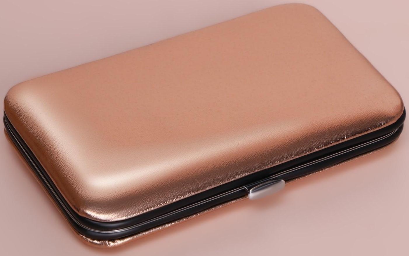 Набор маникюрный «Metallic», 8 предметов, в футляре, цвет бронзовый