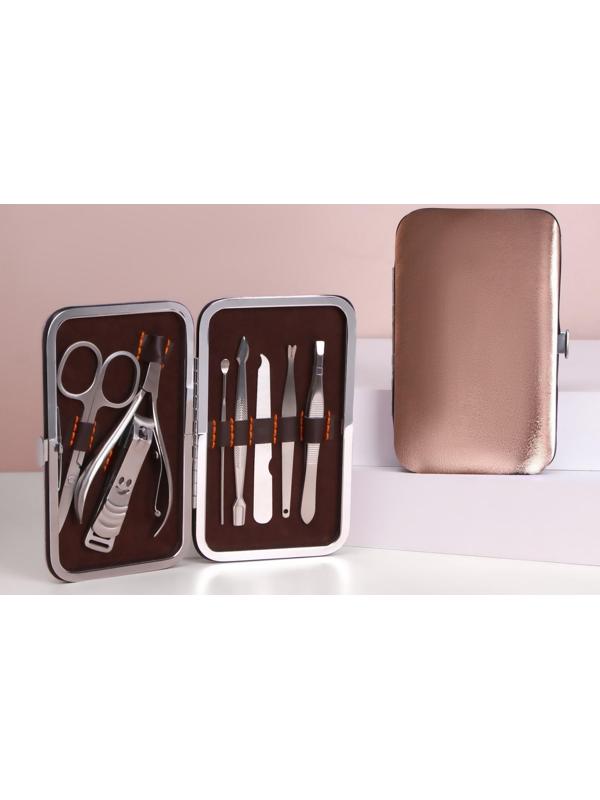 Набор маникюрный «Metallic», 8 предметов, в футляре, цвет бронзовый