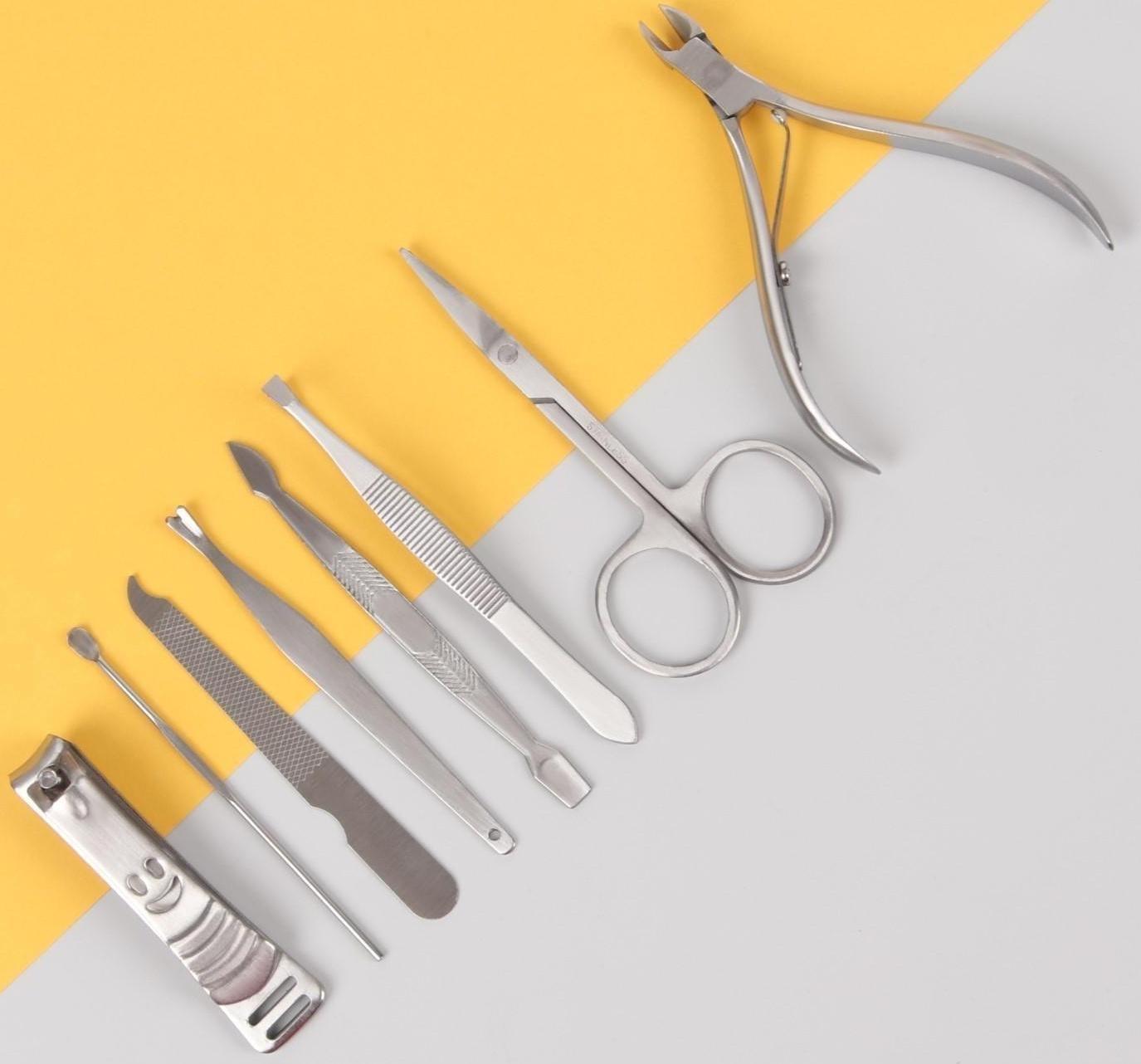 Набор маникюрный «Рептилия», 8 предметов, в футляре, цвет чёрный