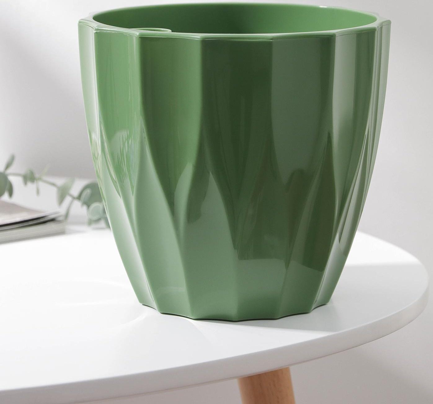 Кашпо для цветов со вставкой «Флюте», 3 л, цвет малахит