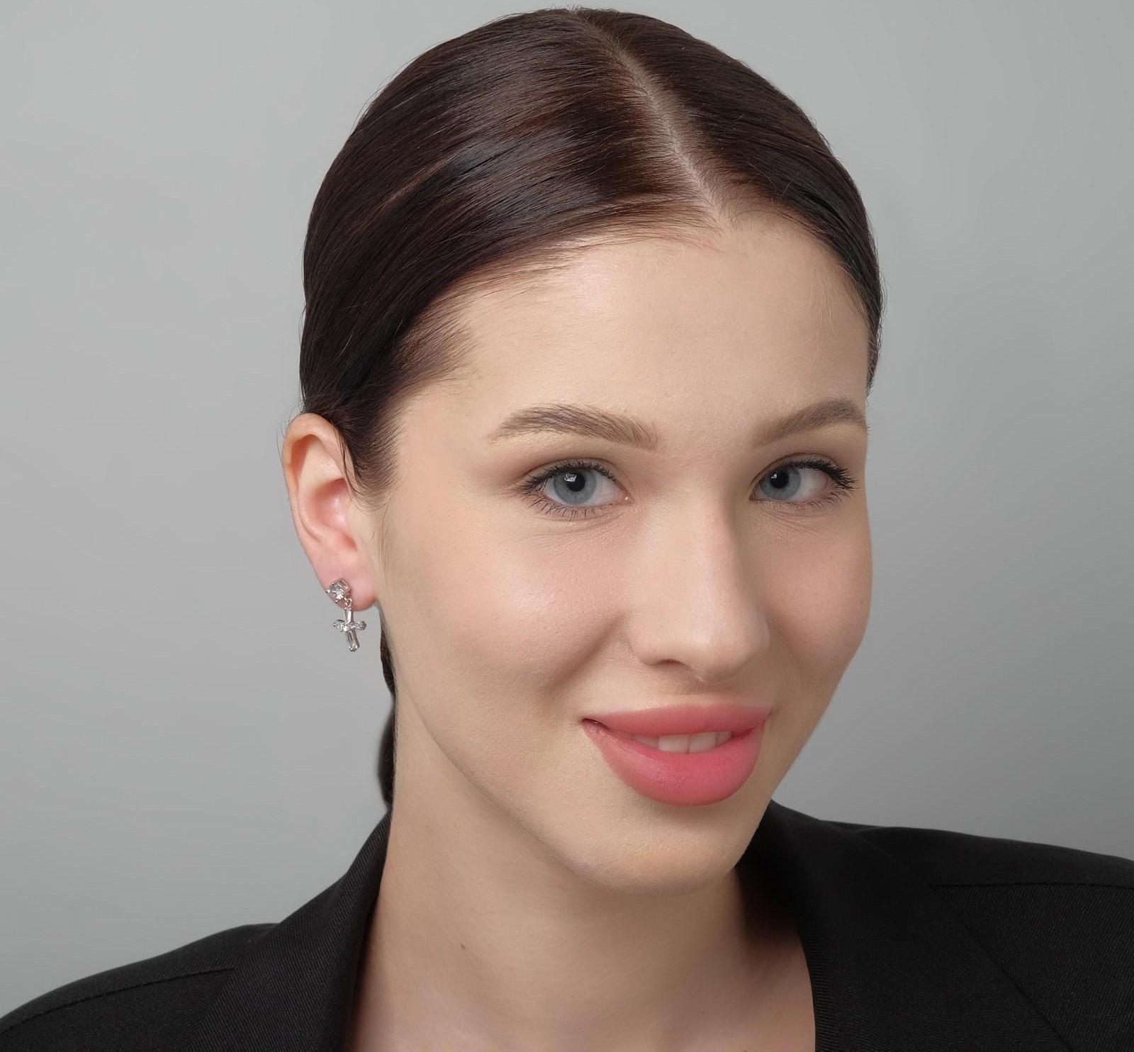 Серьги со стразами 