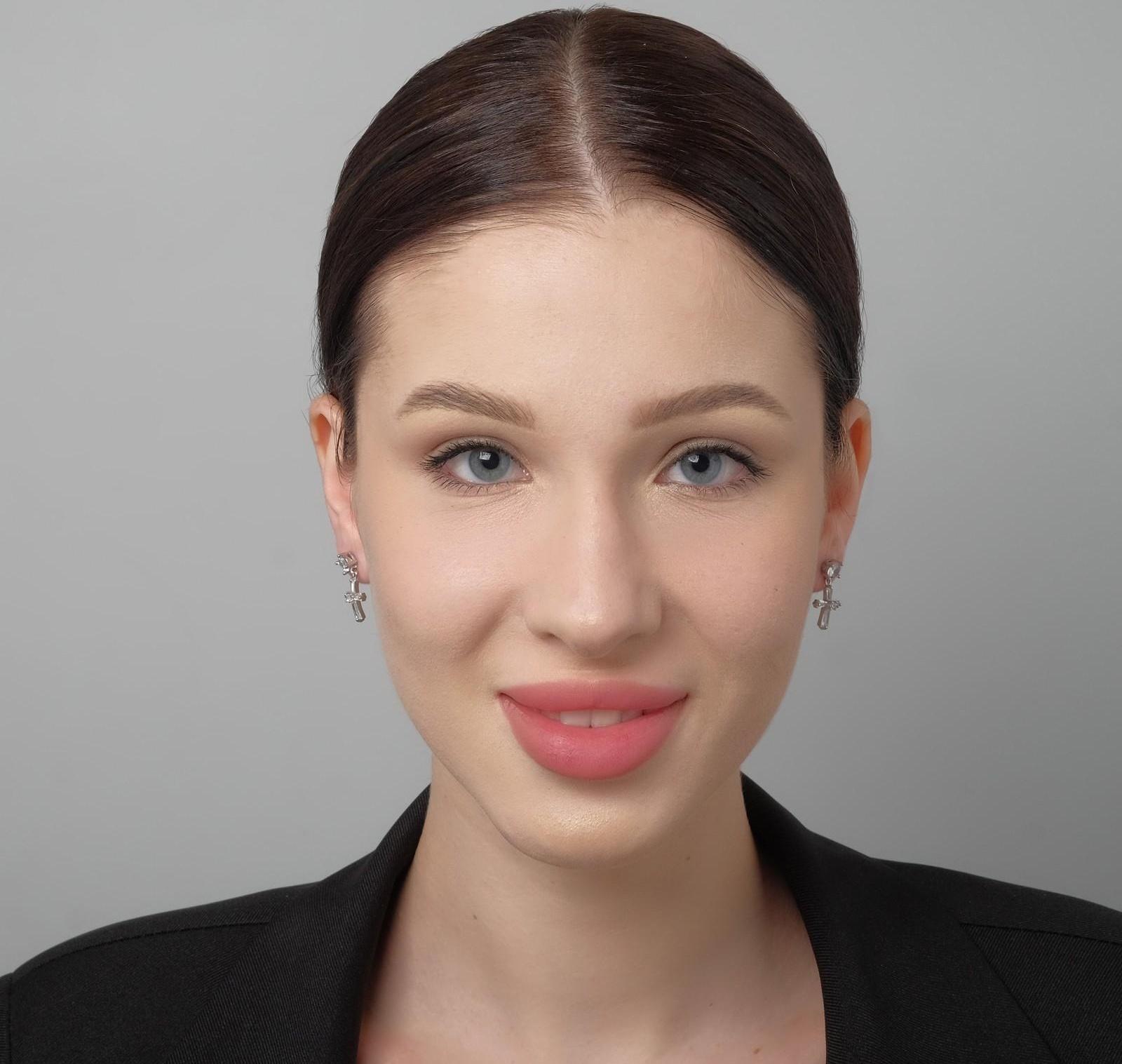 Серьги со стразами 