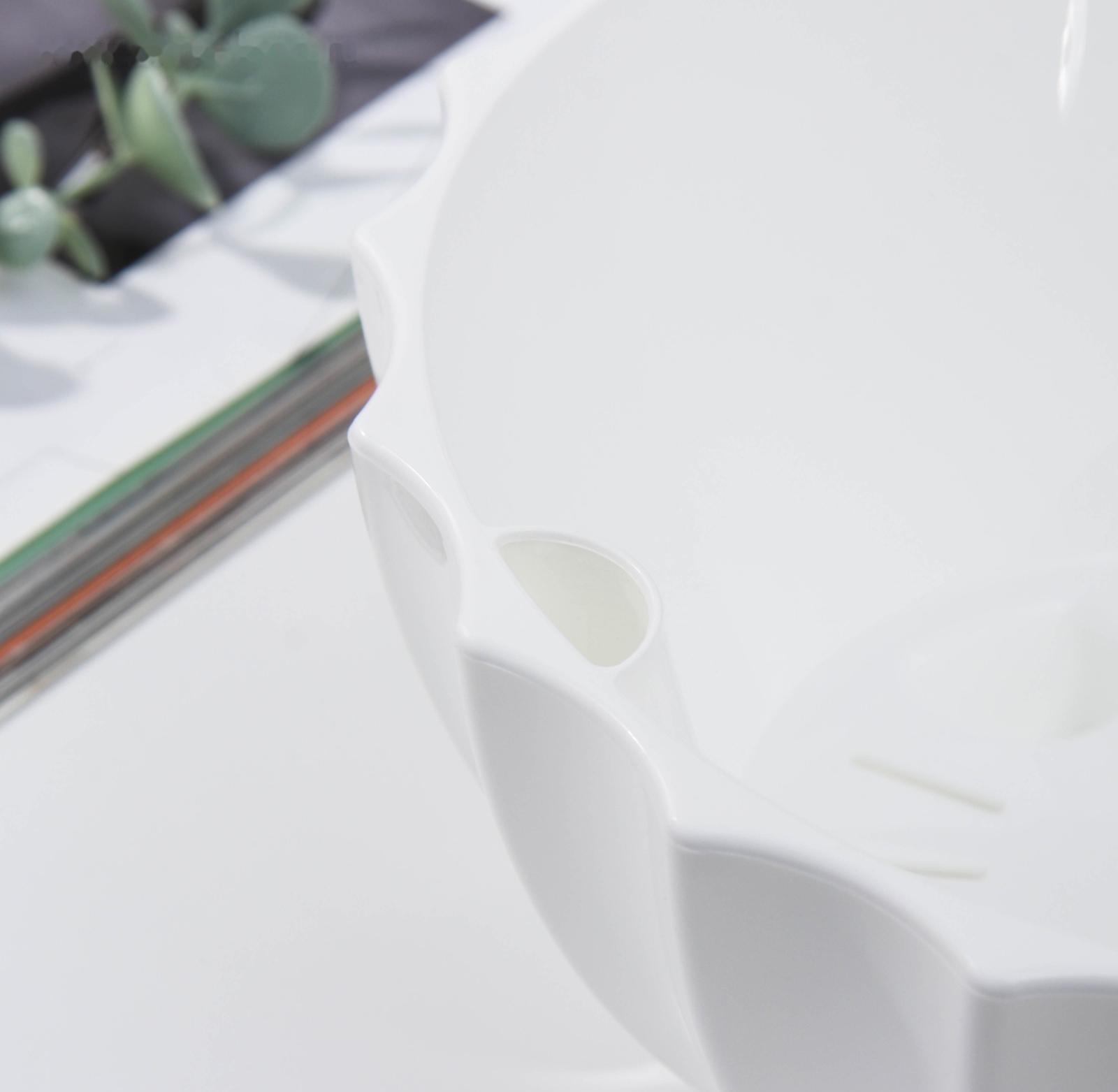 Кашпо для цветов с автополивом «Ракушка», 2,4 л, цвет белый